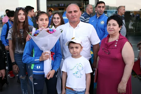 Avropa çempionatında 5 medal qazanan Azərbaycan cüdoçuları Bakıya qayıdıblar