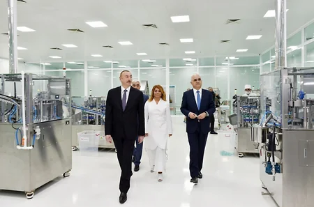 Prezident İlham Əliyev Pirallahı Sənaye Parkında şpris istehsalı zavodunun açılışında iştirak edib - ƏLAVƏ OLUNUB