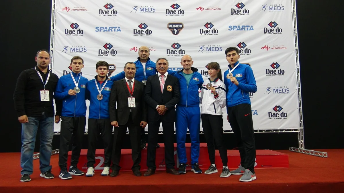 Azərbaycan karateçiləri Çilidə 4 medal qazanıblar