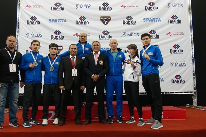 Azərbaycan karateçiləri Çilidə 4 medal qazanıblar
