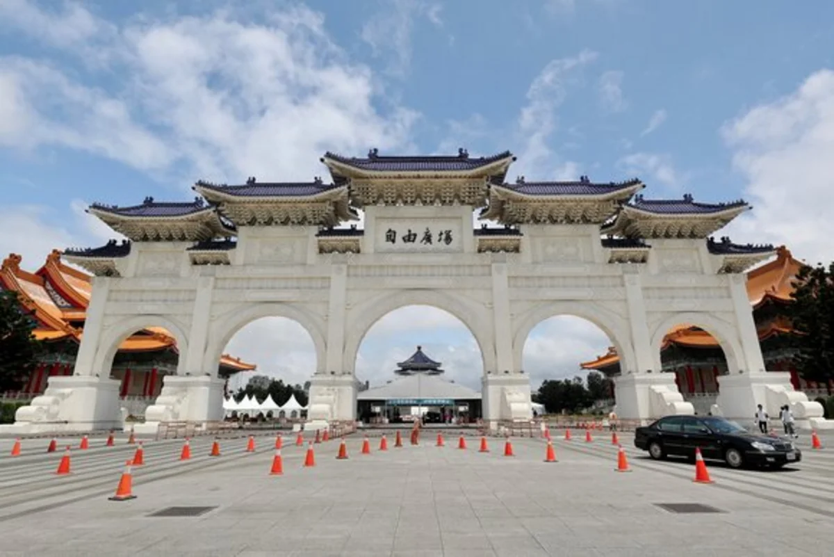 Chinese officials arrive in Taiwan on first post-pandemic visit