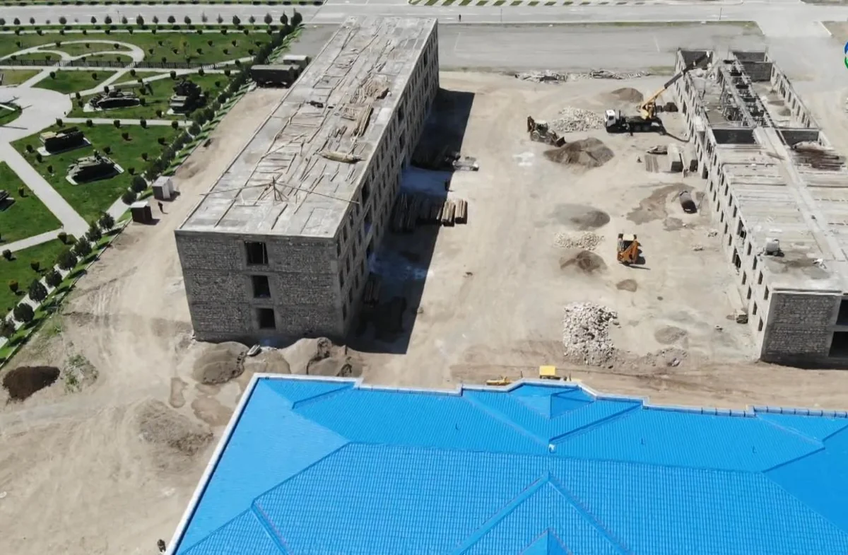 Naxçıvan Qarnizonunda yeni binalar inşa olunur - VİDEO