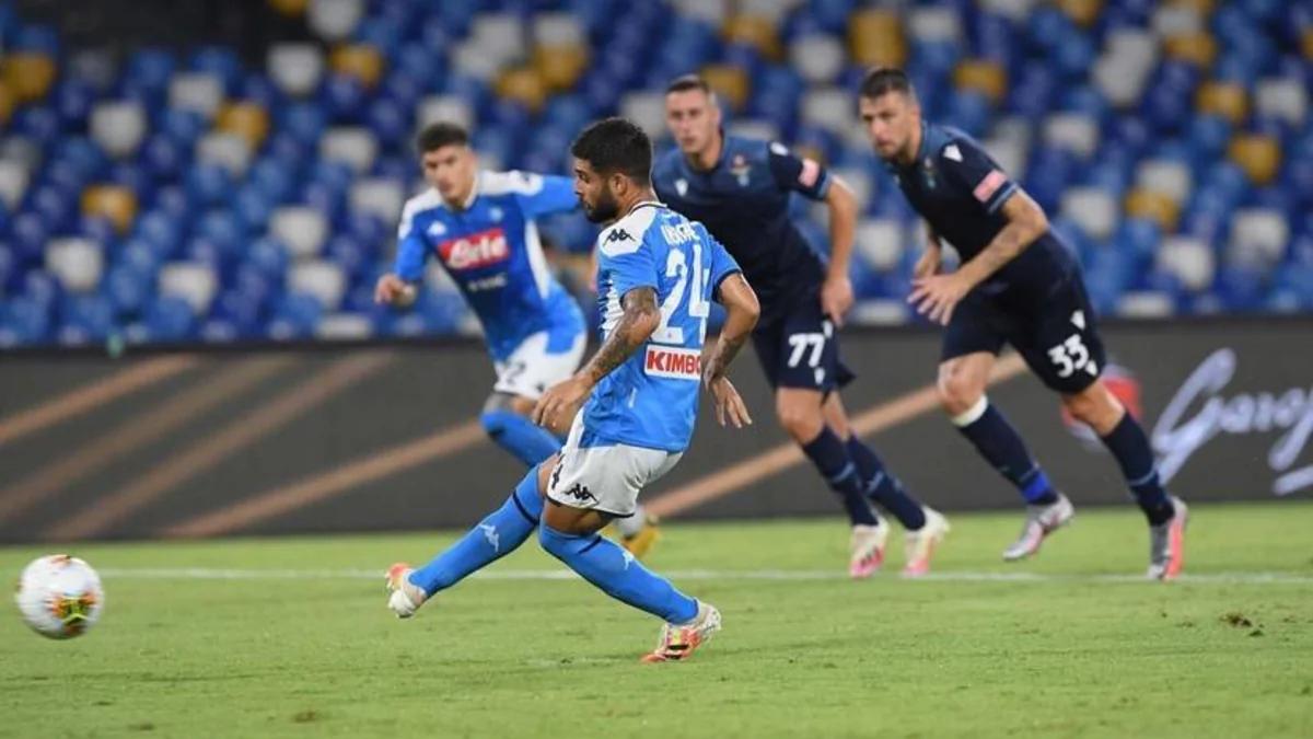 Napoli Latsioya qalib gəlib