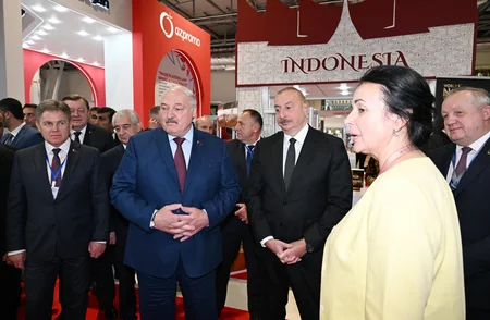 Azərbaycan və Belarus prezidentləri “Caspian Agro” və  “InterFood Azerbaijan” sərgiləri ilə tanış olublar - YENİLƏNİB
