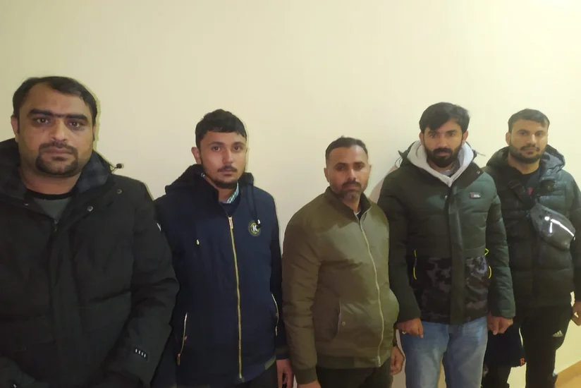 Azərbaycandan Rusiyaya qanunsuz keçmək istəyən 5 Pakistan vətəndaşı sərhəddə saxlanılıb