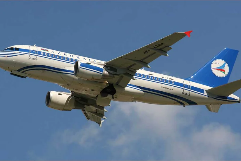 ​AZAL prezidenti mülki aviasiya işçilərinə döş nişanlarını təqdim edib