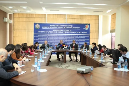 Azərbaycanda vətəndaşlar iş yerindən arayışları elektron formada ala biləcəklər