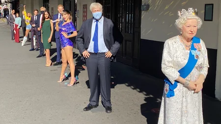 Восковые фигуры Музея мадам Тюссо выставили на всеобщее обозрение в центре Лондона