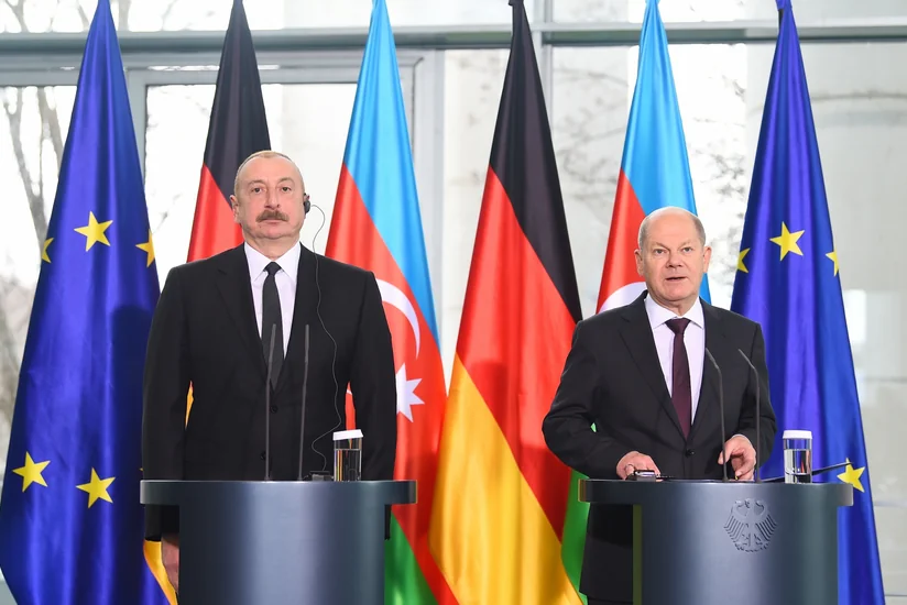 Azərbaycan Prezidenti və Almaniya Kansleri birgə mətbuat konfransı keçiriblər - YENİLƏNİB