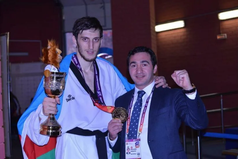 Dünya çempionu Radik İsayev: Qələbəni Azərbaycan xalqına və valideynlərimə həsr edirəm