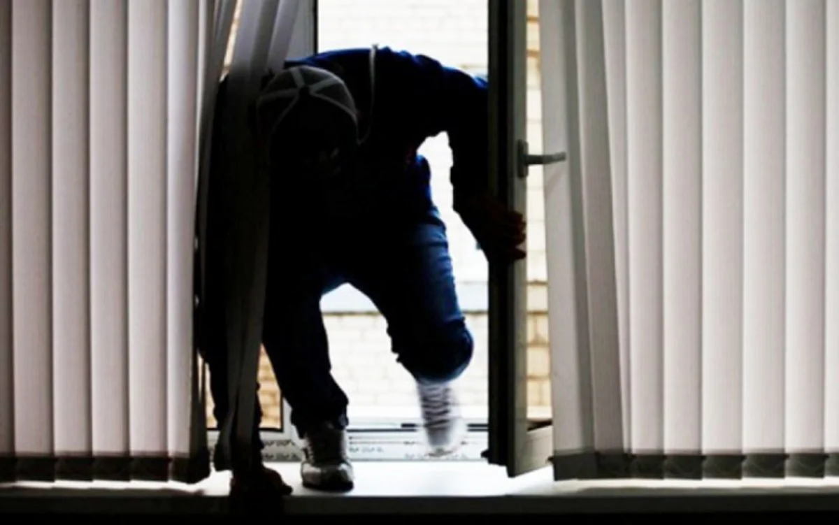 Bakıda tanışının evini talayan şəxslər saxlanılıb