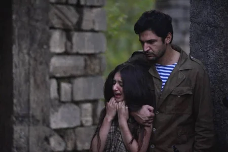 Vətən müharibəsi kadrlarının yer aldığı “Köhnə çamadanlar” filmi təqdim olunub