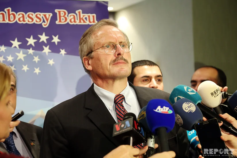 Robert Sekuta: Dağlıq Qarabağ münaqişəsinin hərbi yolla həlli yolu yoxdur
