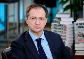 Мединский: Россия хочет устранить причины конфликта с Украиной