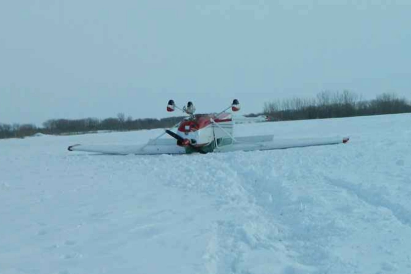 ABŞ-da yüngülmühərrikli təyyarə qəzaya uğrayıb - FOTO