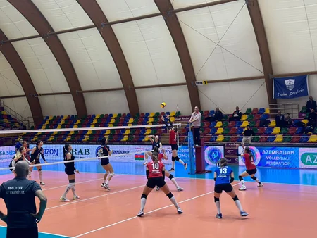 Azərbaycan çempionatında II turun oyunları keçirilib