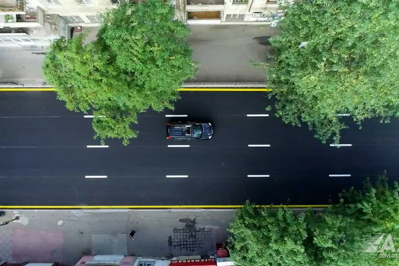 Bakının Zivərbəy Əhmədbəyov küçəsi təmir edilib