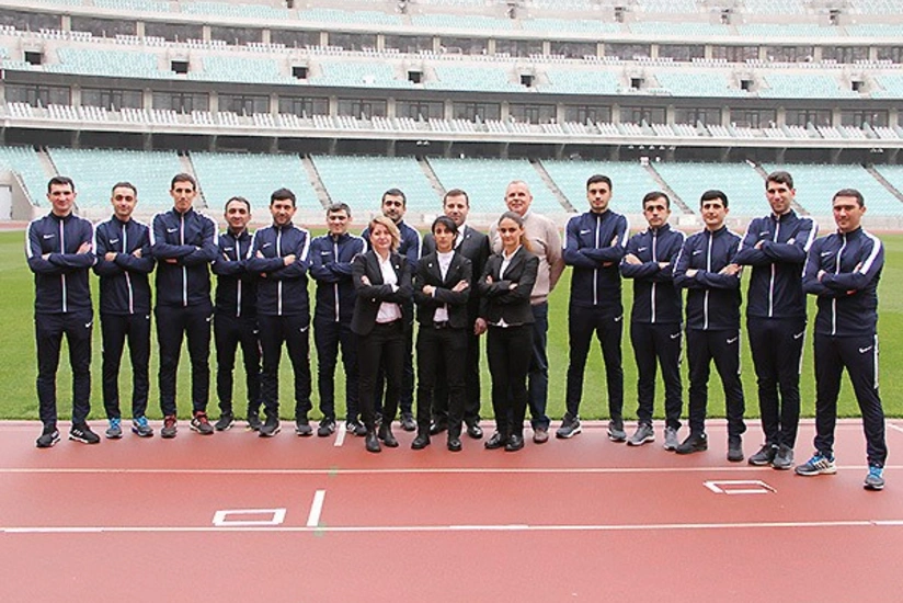 Azərbaycanın FIFA referilərinə emblemlər təqdim olunub