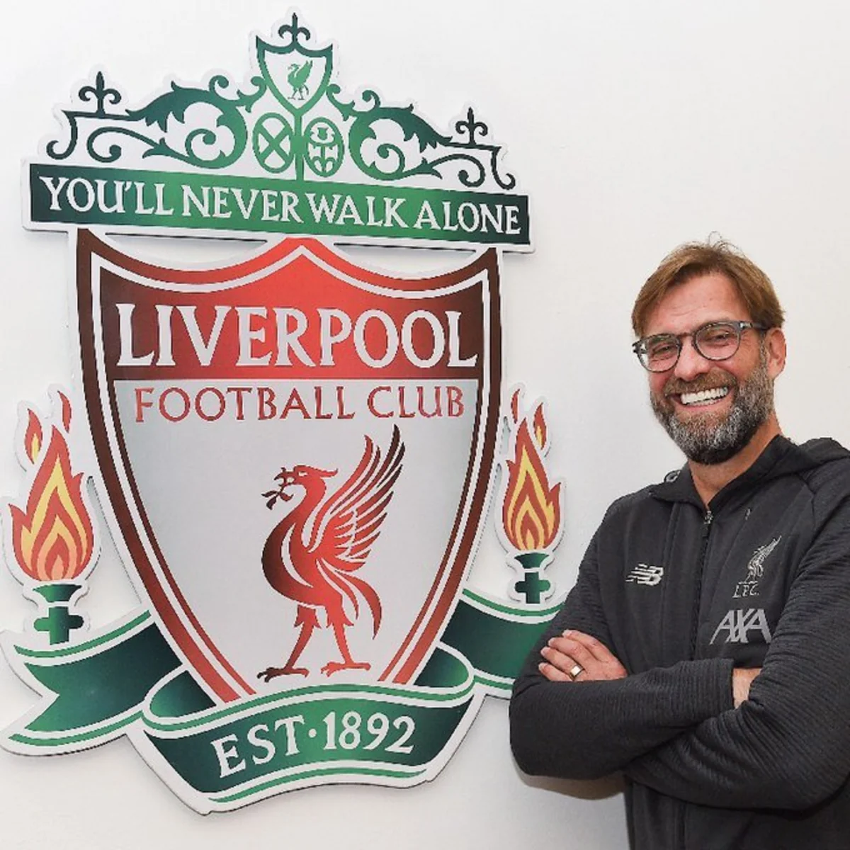 Liverpul baş məşqçisi ilə müqaviləni uzadıb - RƏSMİ