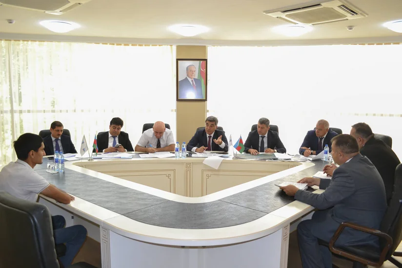 Azərsu” sədrinin I müavini Qusarda vətəndaşları qəbul edib