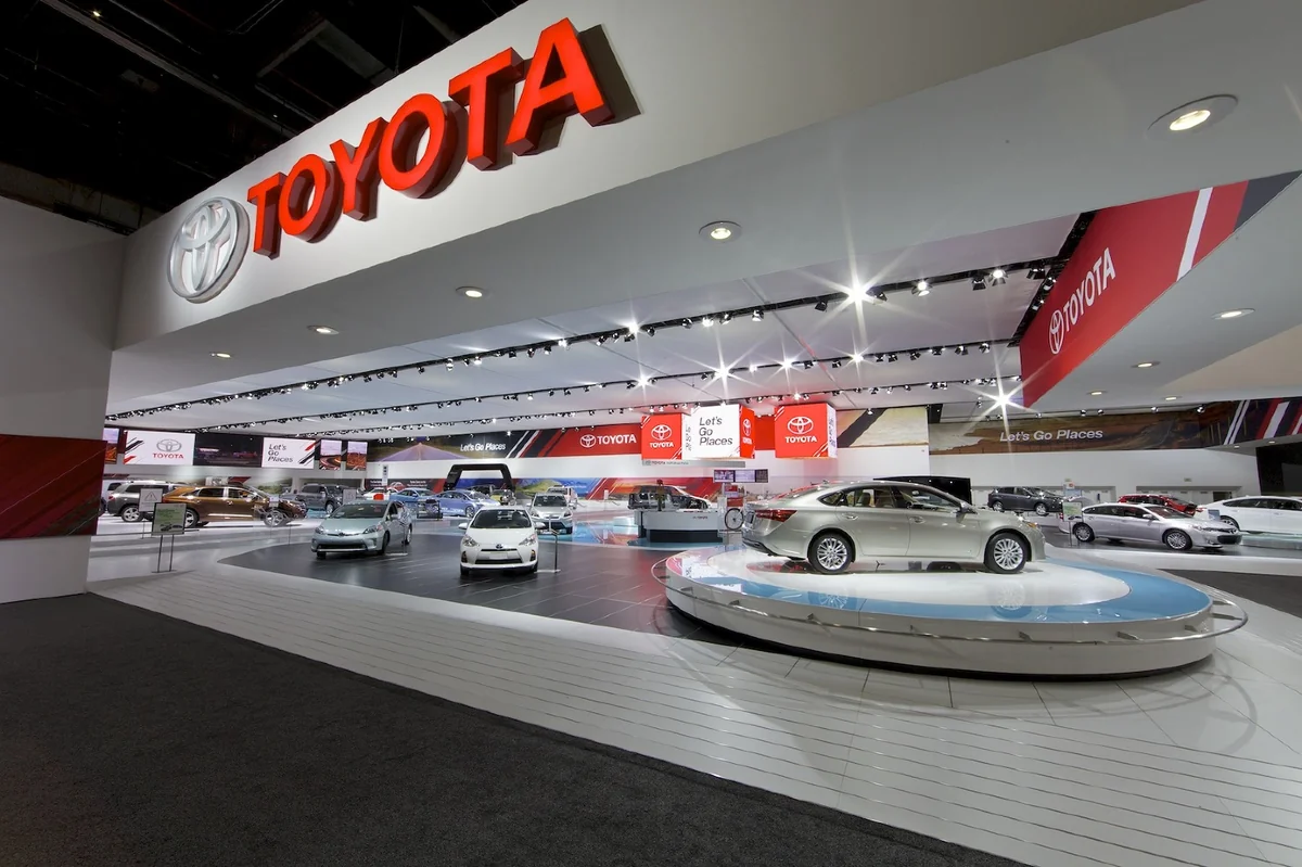 “Toyota” dünyada ən böyük avtomobil istehsalçısı olub
