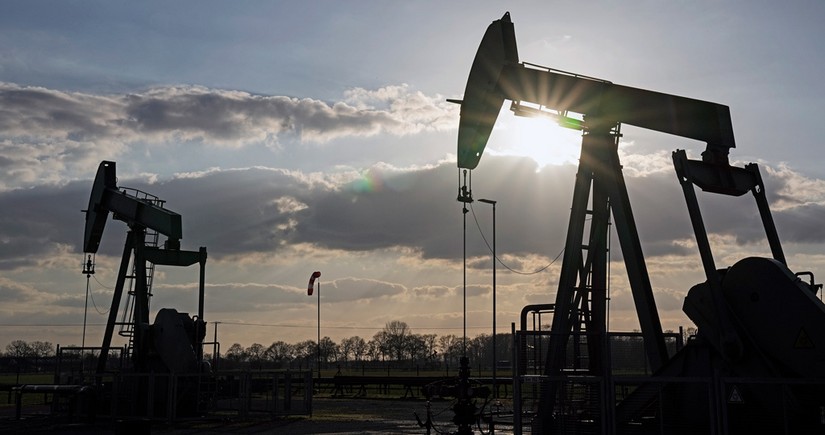 IEA raises forecast for global oil production growth in 2025