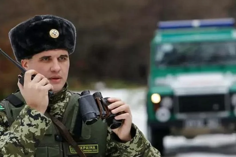 Украинские пограничники задержали двух азербайджанцев, направляющихся в Россию