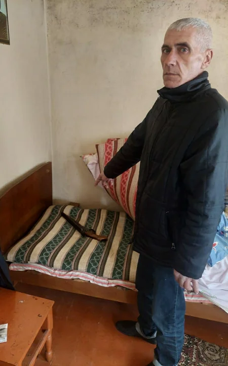 İsmayıllıda mağaza işçisinə qarşı soyğunçuluq edən şəxsdən odlu silah götürülüb