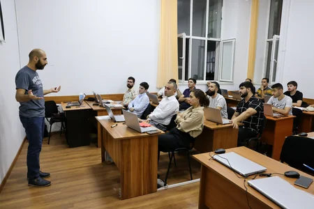 В IT-Академии при министерстве науки и образования и минэкономики стартовали занятия