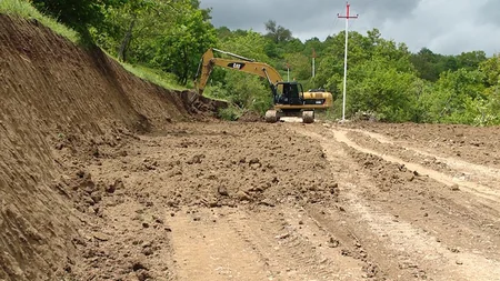 ​Qubada 4 istiqamətdə avtomobil yolları salınır -  VİDEO