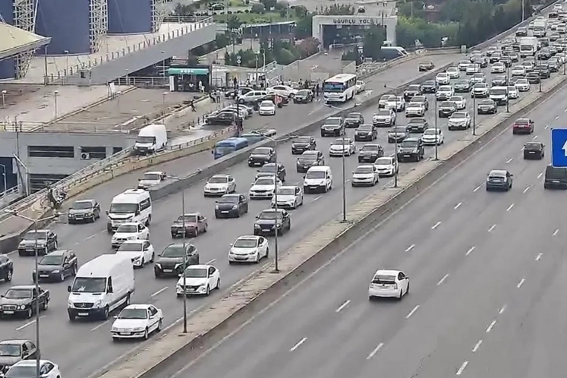 Bakı yollarındakı son vəziyyət açıqlanıb