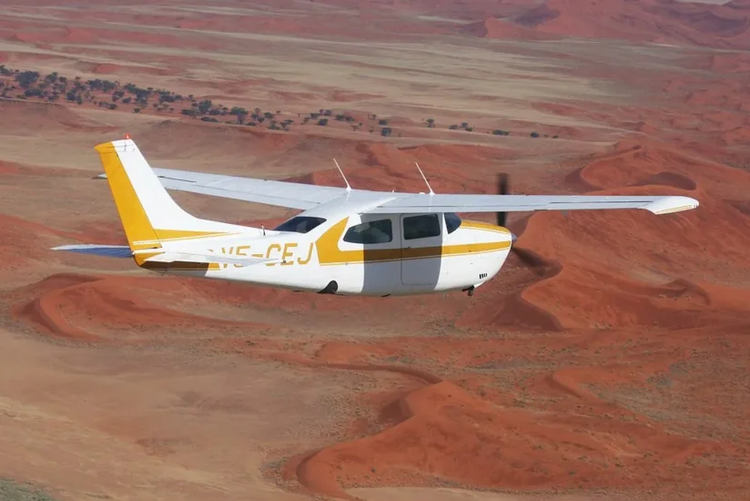 Five politicians, pilot die in Colombia small plane crash