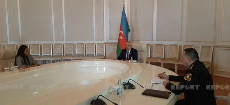 Arzu Rəhimov Gəncədə vətəndaşları qəbul edib