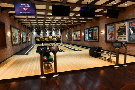 President Ilham Aliyev and first lady Mehriban Aliyeva viewed work done at Shahdag Tourism Center