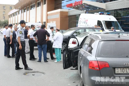 ​Bakıda 6 avtomobil toqquşub, yaralananlar var - FOTO