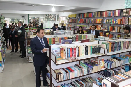Pakistanda Nizami Gəncəvi otağının açılışı olub
