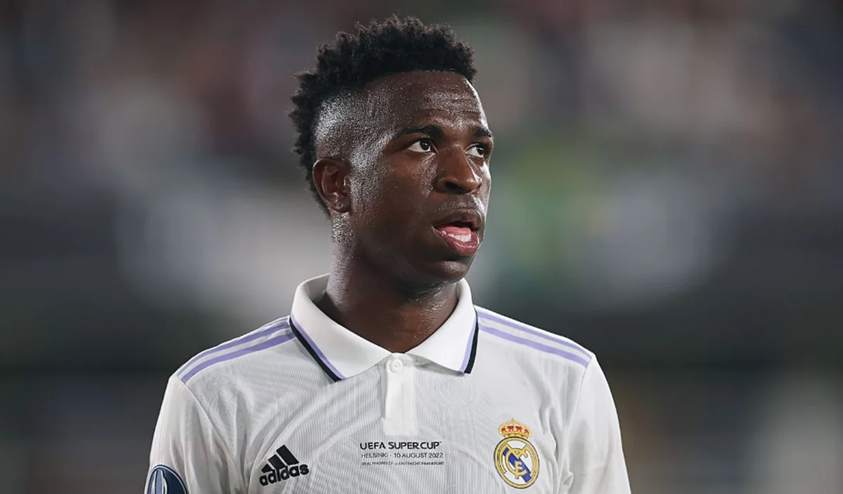 Real Madridin futbolçusu irqçiliyə məruz qalıb, klub bəyanat yayıb