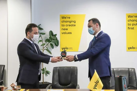 Yelo Bank nar istehsalçılarını və ixracatçılarını dəstəkləyəcək