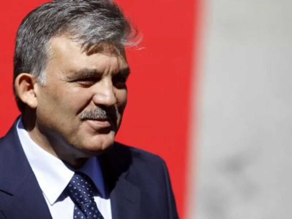 Türkiyə mətbuatı: sabiq prezident Abdullah Gül yeni partiya yaradır
