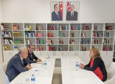 Energetika nazirinin müavinləri Mingəçevir və Bərdə şəhərlərində vətəndaşları qəbul edib