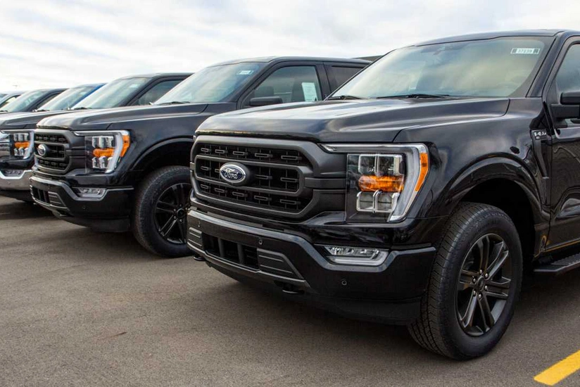 “Ford” nasazlıq səbəbindən ABŞ-də 90 mindən çox avtomobili geri çağıracaq