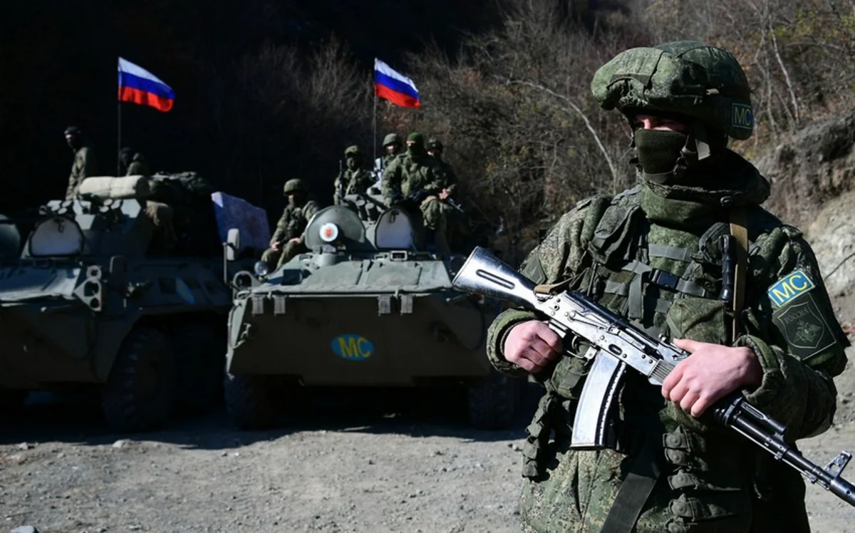 Миротворцы РФ направляются из Карабаха в Армению