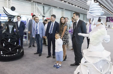 Arzu Aliyeva visits Baku Chess Olympiad venue, reviewed playing hall