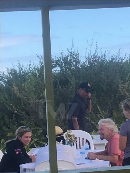 Obama Karib dənizinin Vircin adalarında istirahət edir