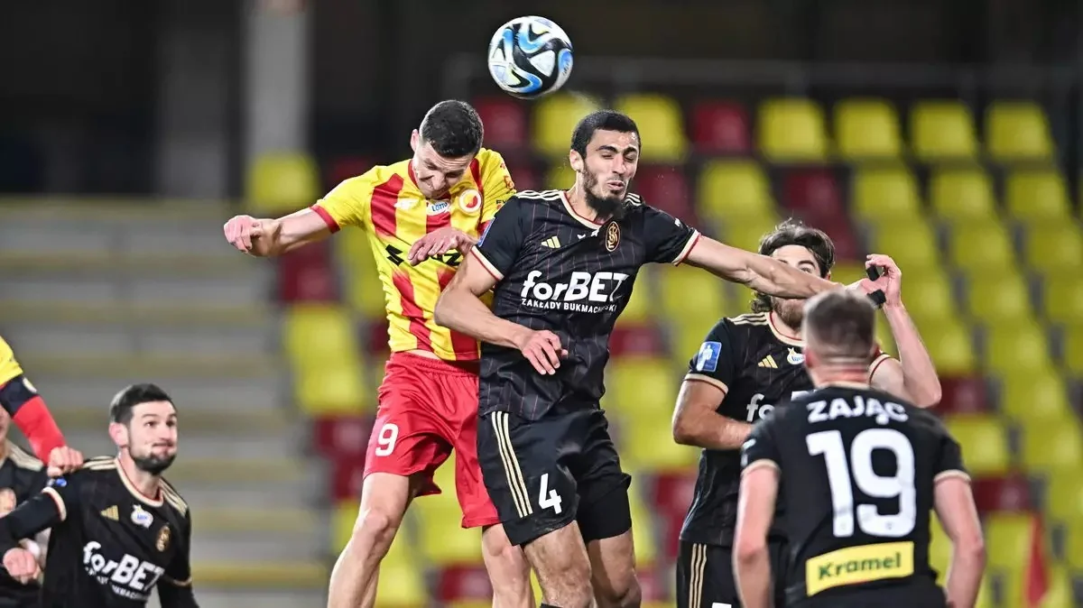 Polşa klubunun baş məşqçisi azərbaycanlı futbolçunu tərifləyib