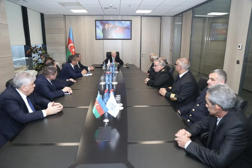 Dövlət təltiflərinə layiq görülən dənizçilərə mükafatlar təqdim olunub