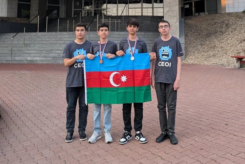 Azərbaycan məktəbliləri beynəlxalq İnformatika Olimpiadasında 2 medal qazanıblar