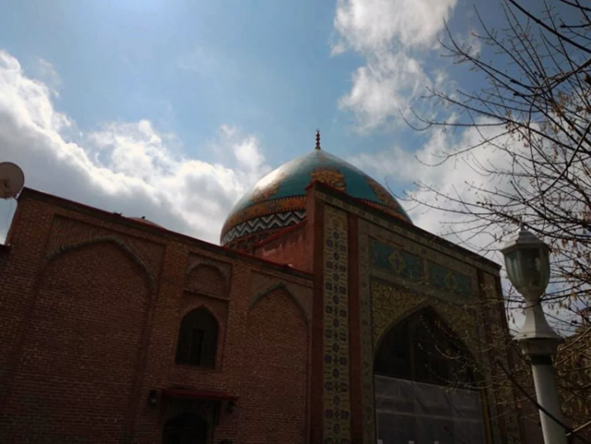 Member of the Nakhchivan Supreme Assembly visits Blue Mosque in Yerevan