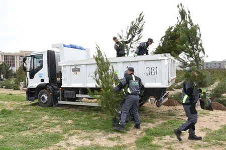 Bakının 543 küçəsi yuyulub - YENİLƏNİB