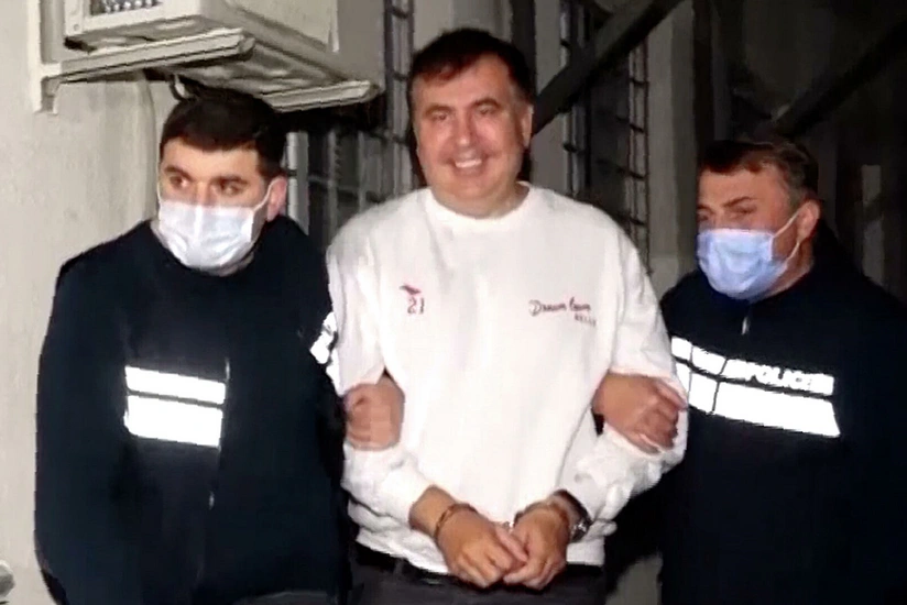 Zelensky asks Georgian PM to allow Saakashvili’s relatives to visit him